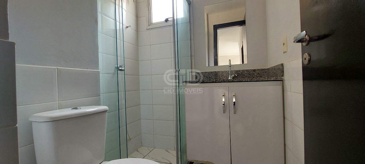 Apartamento à venda com 3 quartos, 75m² - Foto 8