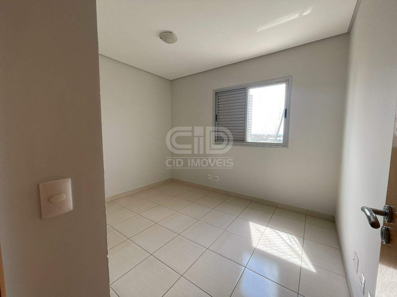 Apartamento para alugar com 3 quartos, 101m² - Foto 25