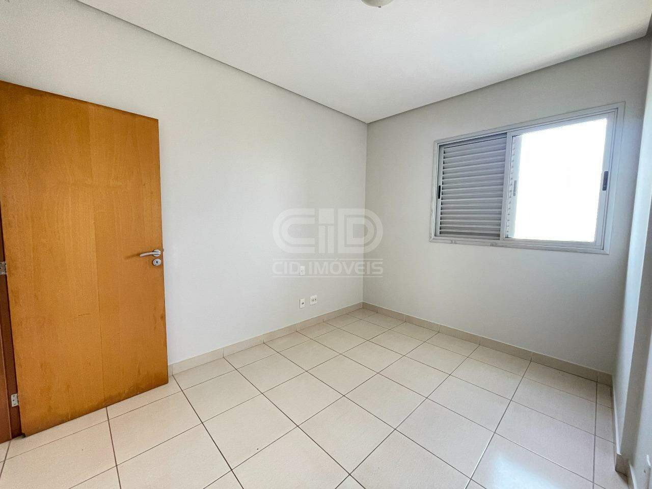 Apartamento para alugar com 3 quartos, 101m² - Foto 18