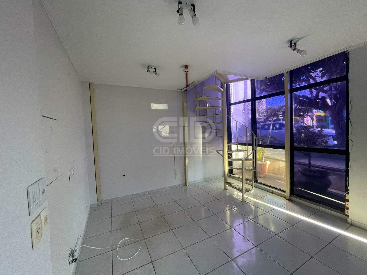 Conjunto Comercial-Sala para alugar, 24m² - Foto 2