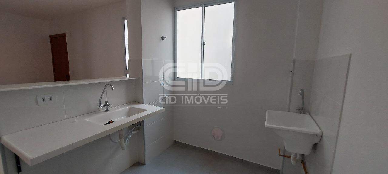 Apartamento para alugar com 2 quartos, 39m² - Foto 3