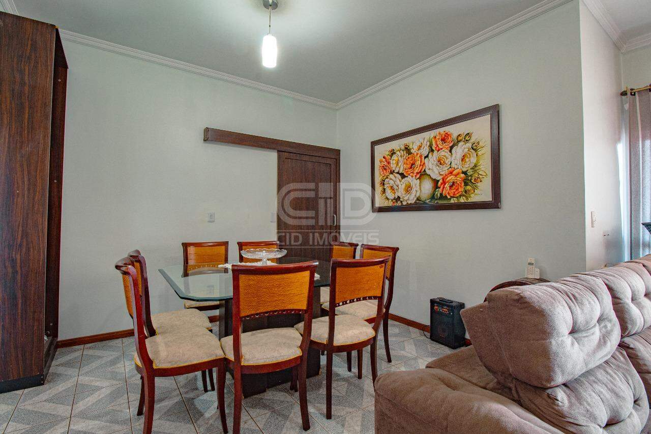 Apartamento à venda com 3 quartos, 98m² - Foto 2