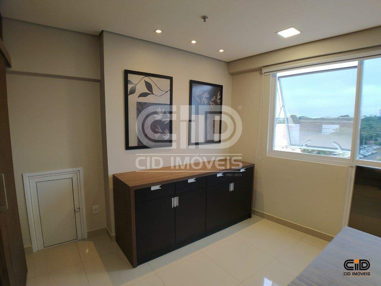 Sala Comercial à venda no Paiaguas: 