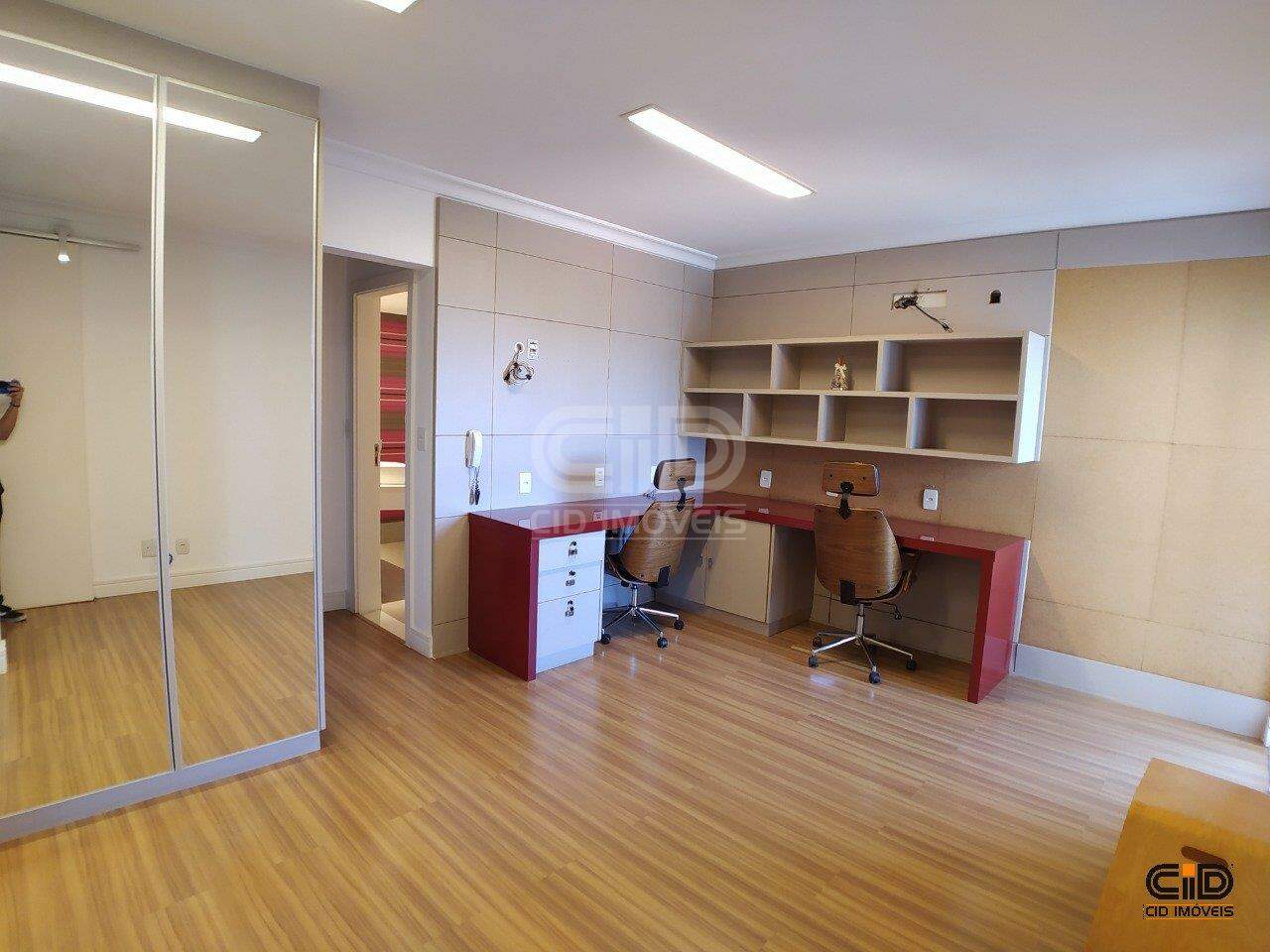 Apartamento para alugar com 4 quartos, 340m² - Foto 14