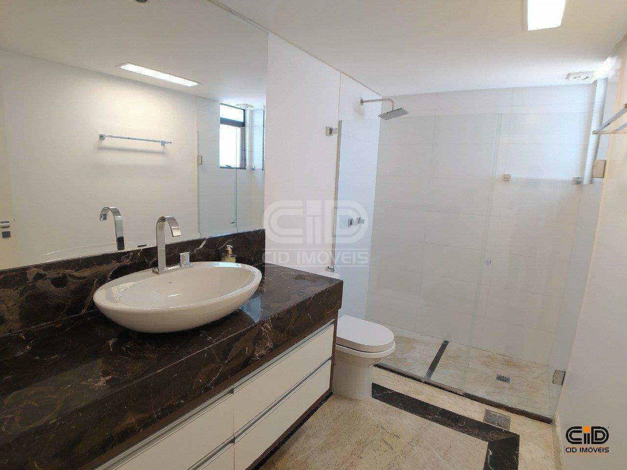 Apartamento para alugar com 4 quartos, 340m² - Foto 21