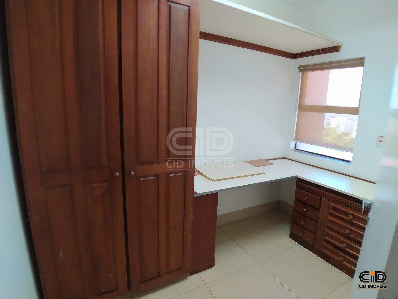 Apartamento para alugar com 4 quartos, 340m² - Foto 29