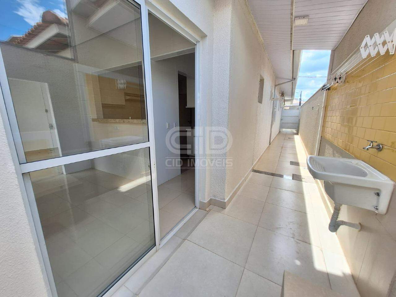 Casa de Condomínio para alugar com 3 quartos, 90m² - Foto 23