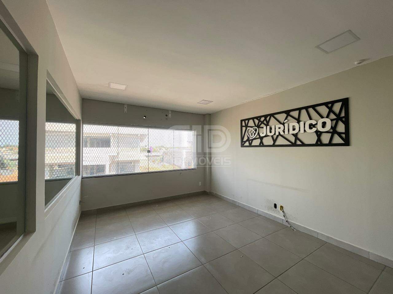 Salão Comercial para aluguel no Jardim Petrópolis: 