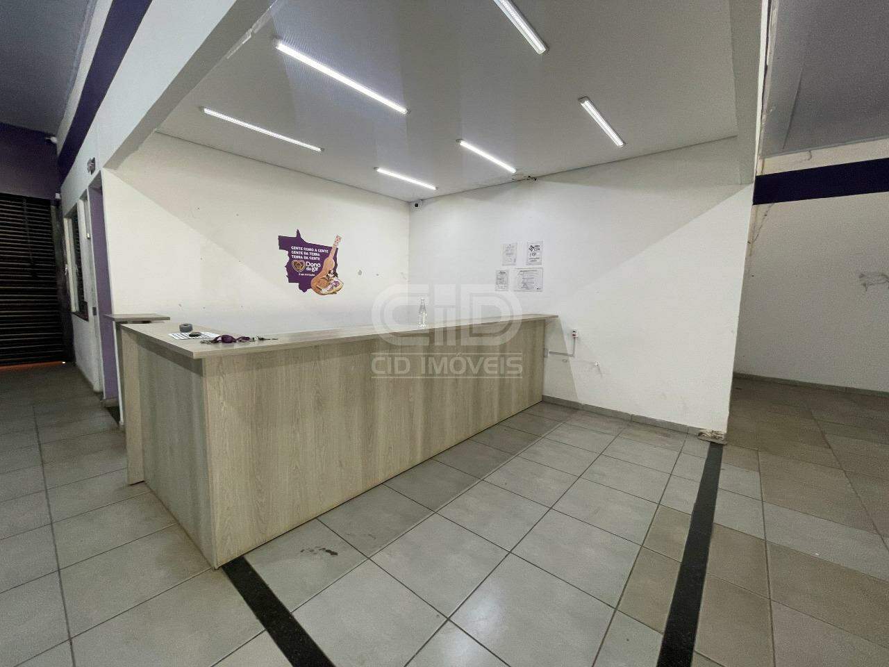 Salão Comercial para aluguel no Jardim Petrópolis: 