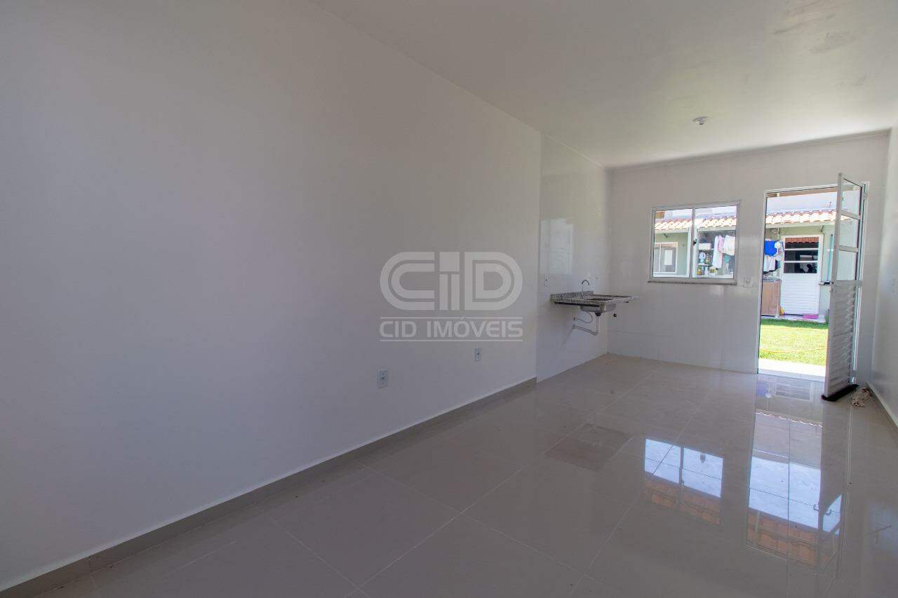 Casa de Condomínio à venda com 2 quartos, 176m² - Foto 1