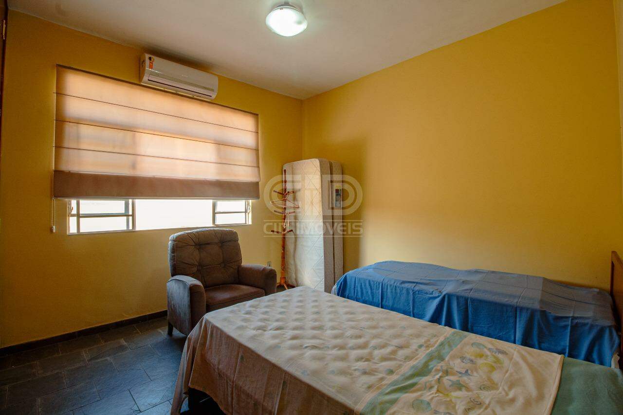 Sobrado para alugar com 3 quartos, 309m² - Foto 9