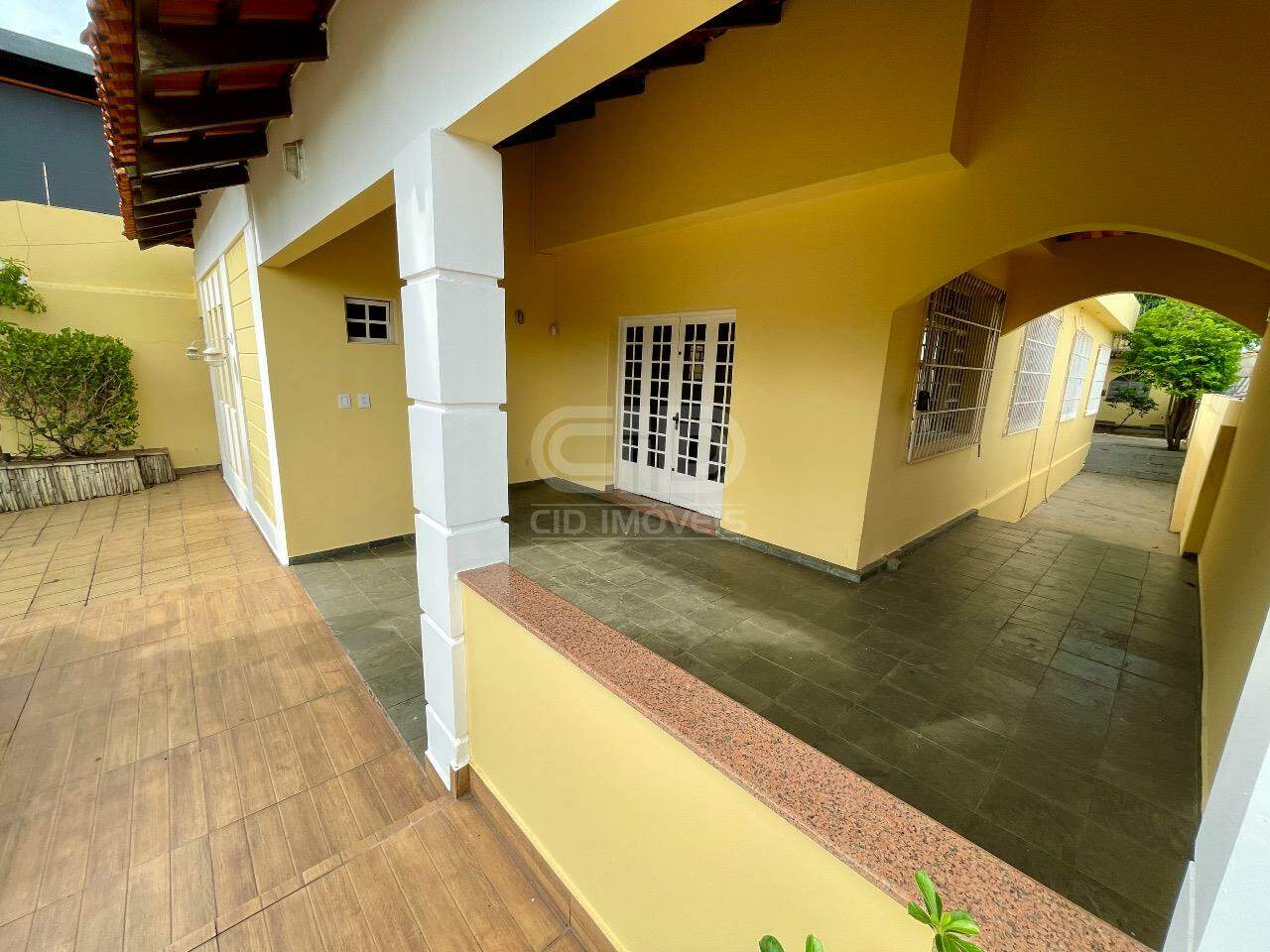 Sobrado, 3 quartos, 389 m² - Foto 4