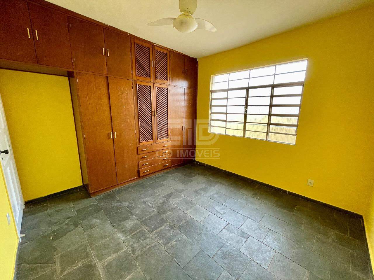 Sobrado, 3 quartos, 389 m² - Foto 13