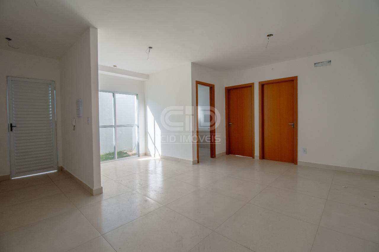 Apartamento para alugar com 2 quartos, 56m² - Foto 2