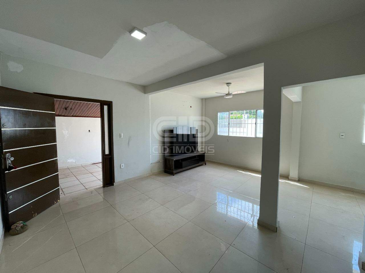 Casa, 3 quartos, 240 m² - Foto 4