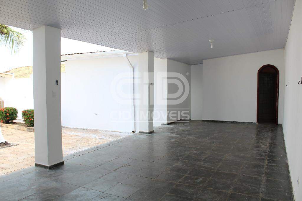 Casa à venda com 4 quartos, 390m² - Foto 25