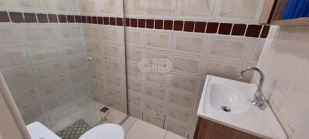 Casa para alugar com 3 quartos, 135m² - Foto 9