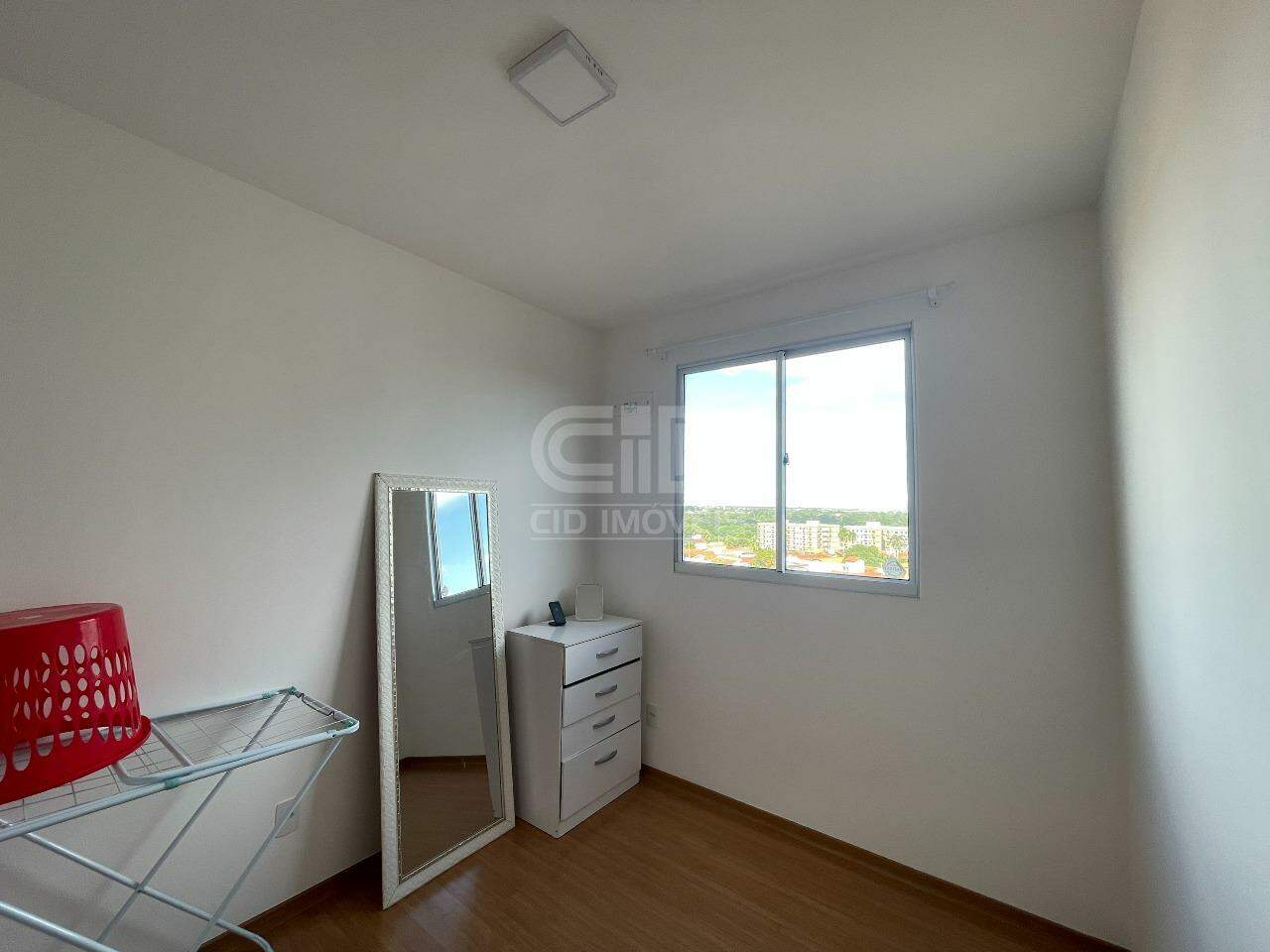 Apartamento para alugar com 2 quartos, 40m² - Foto 13
