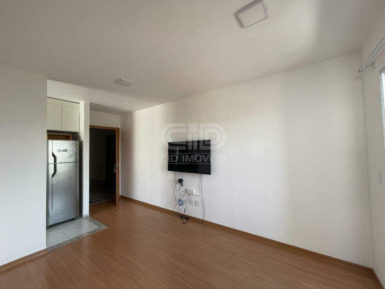 Apartamento para alugar com 2 quartos, 40m² - Foto 4