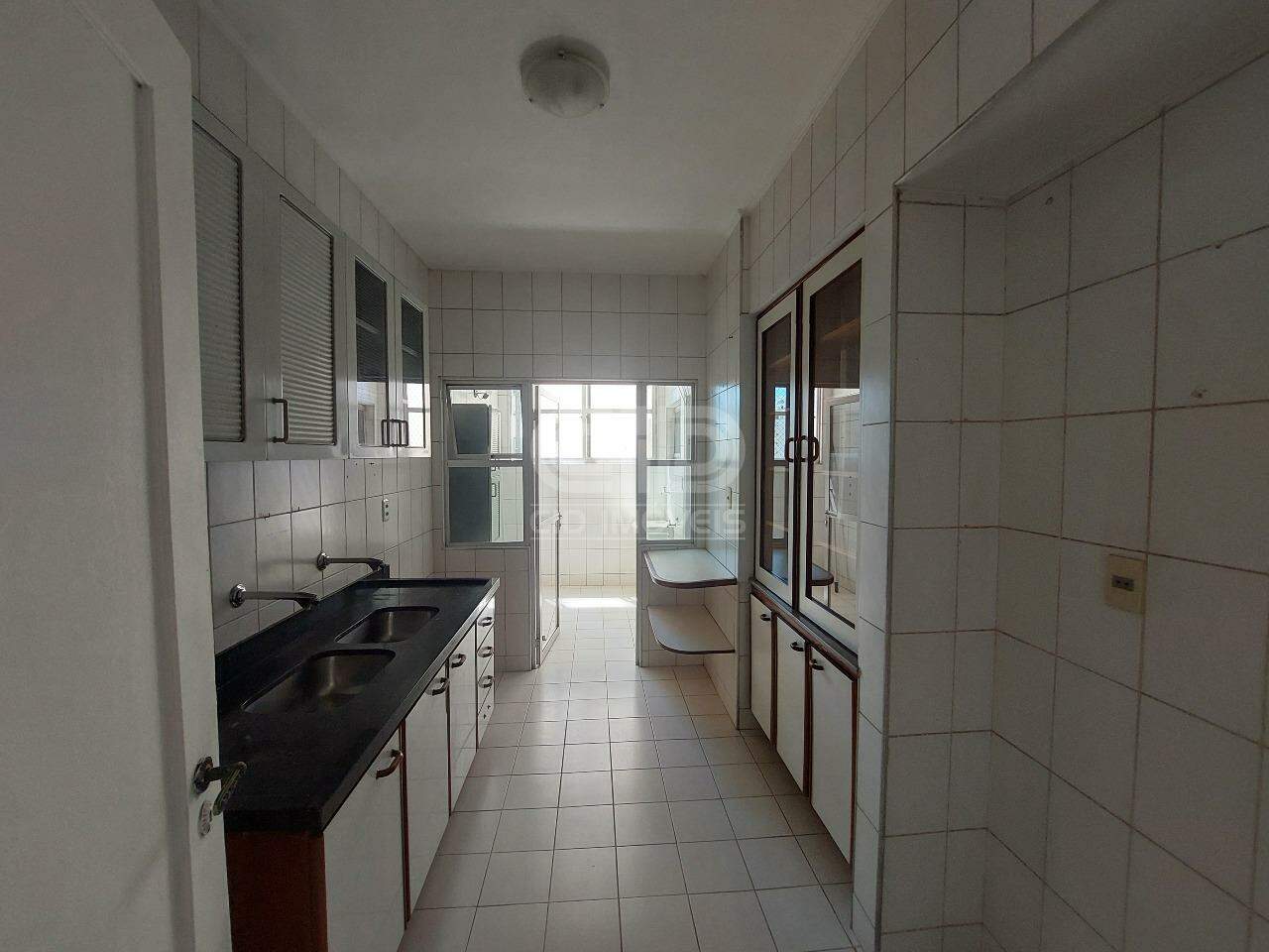 Apartamento para alugar com 2 quartos, 158m² - Foto 10