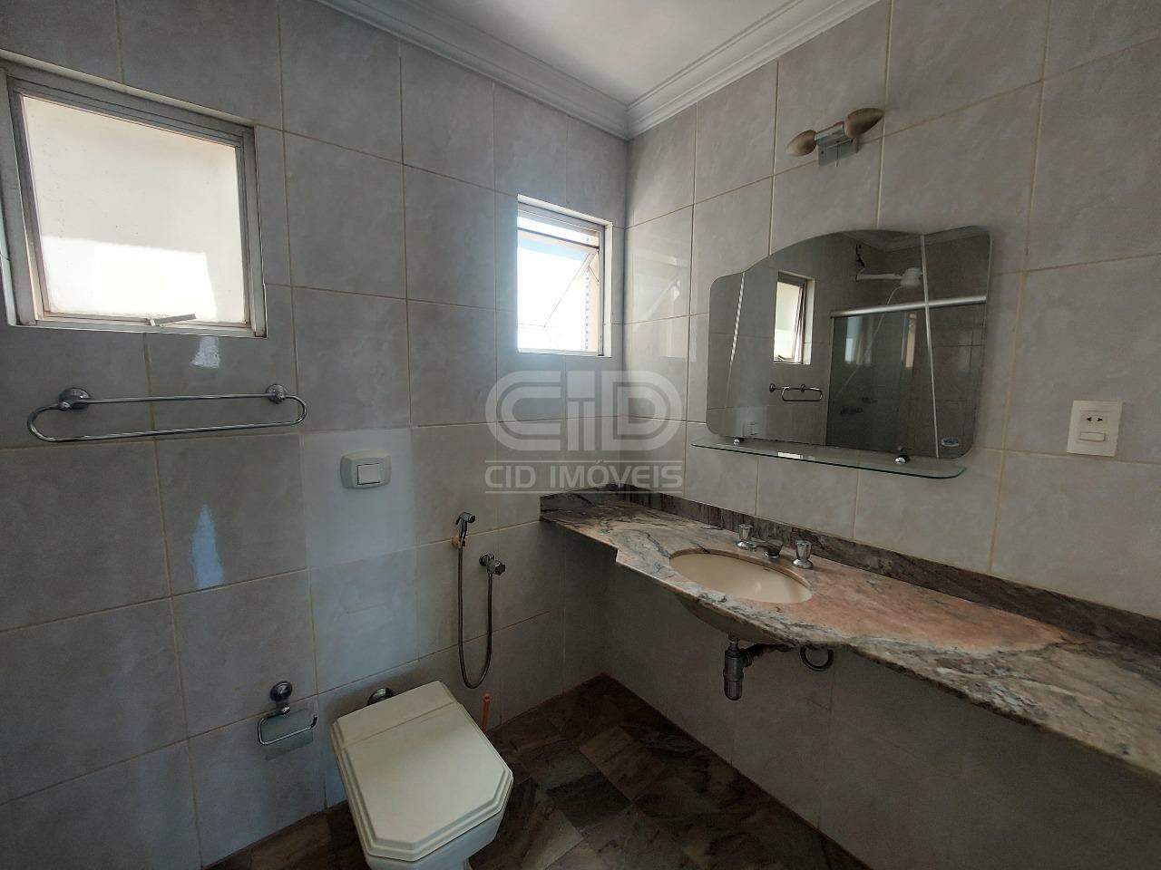 Apartamento para alugar com 2 quartos, 158m² - Foto 7