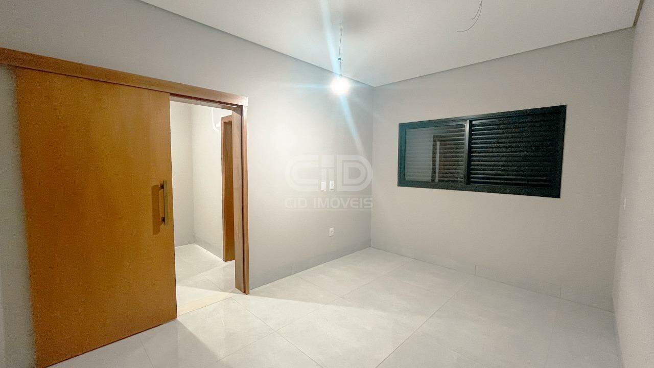 Casa de Condomínio à venda com 3 quartos, 201m² - Foto 13