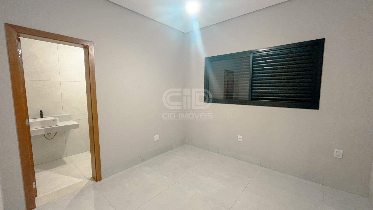 Casa de Condomínio à venda com 3 quartos, 201m² - Foto 11