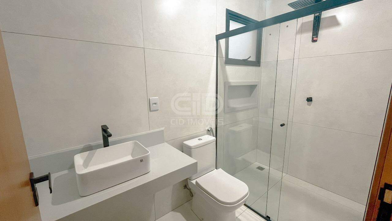 Casa de Condomínio à venda com 3 quartos, 201m² - Foto 10