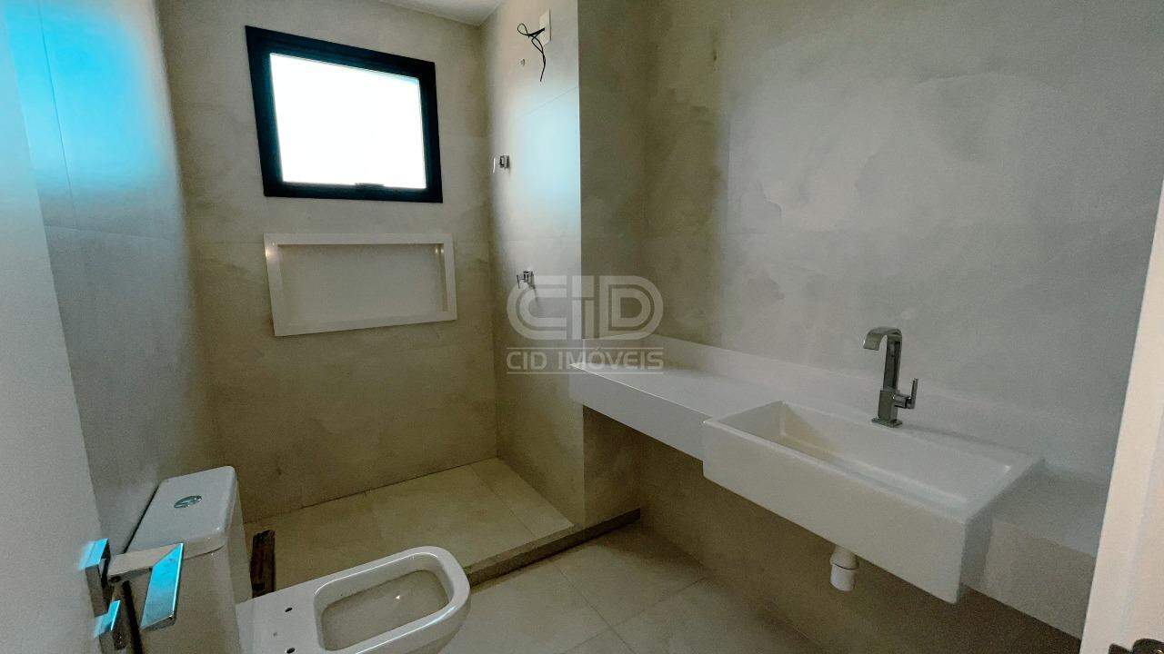 Apartamento à venda com 3 quartos, 132m² - Foto 19