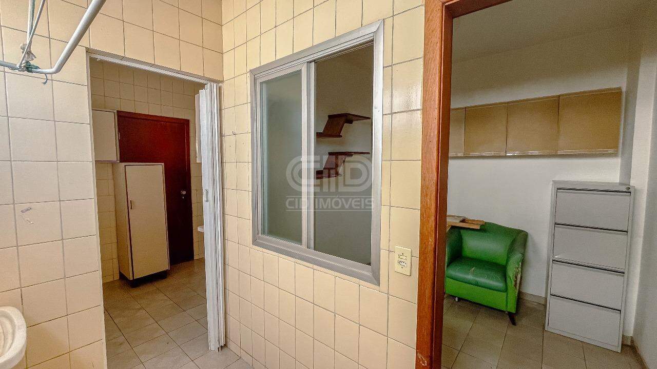 Apartamento à venda com 3 quartos, 124m² - Foto 8