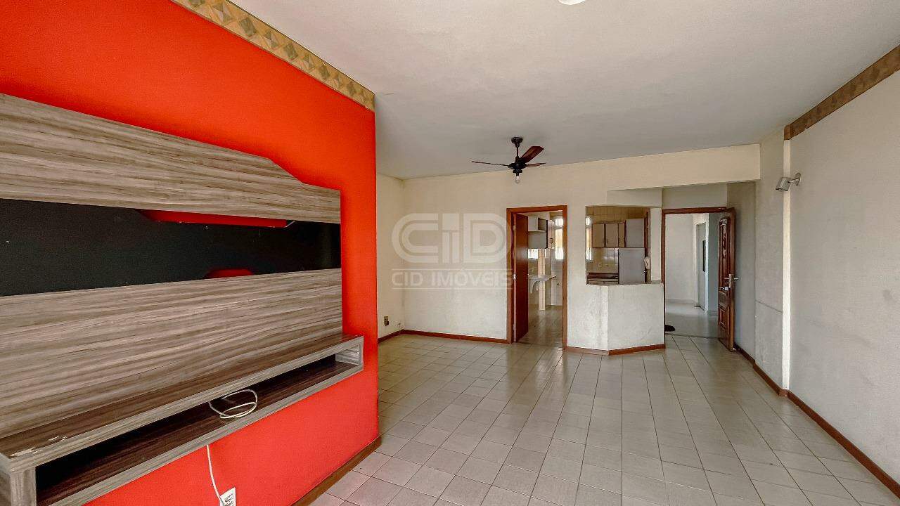 Apartamento à venda com 3 quartos, 124m² - Foto 3