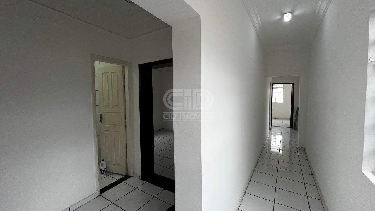 Casa, 8 quartos, 208 m² - Foto 3
