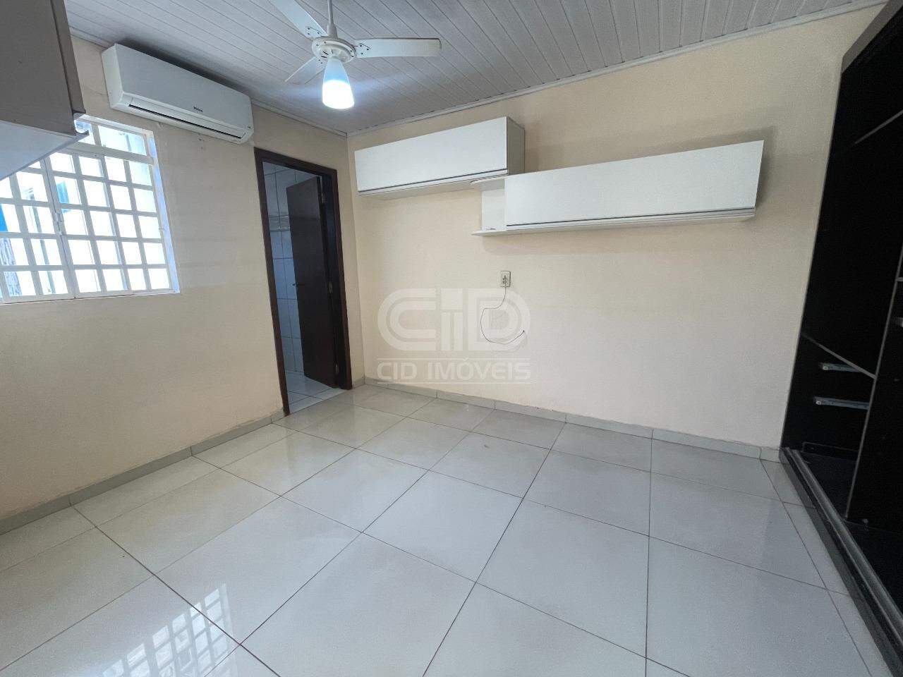 Casa para alugar com 3 quartos, 144m² - Foto 14