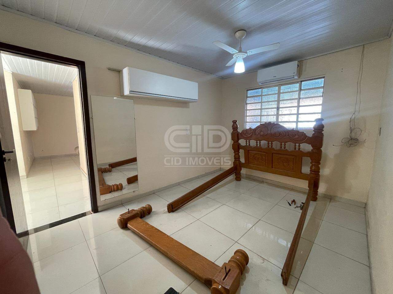 Casa para alugar com 3 quartos, 144m² - Foto 11
