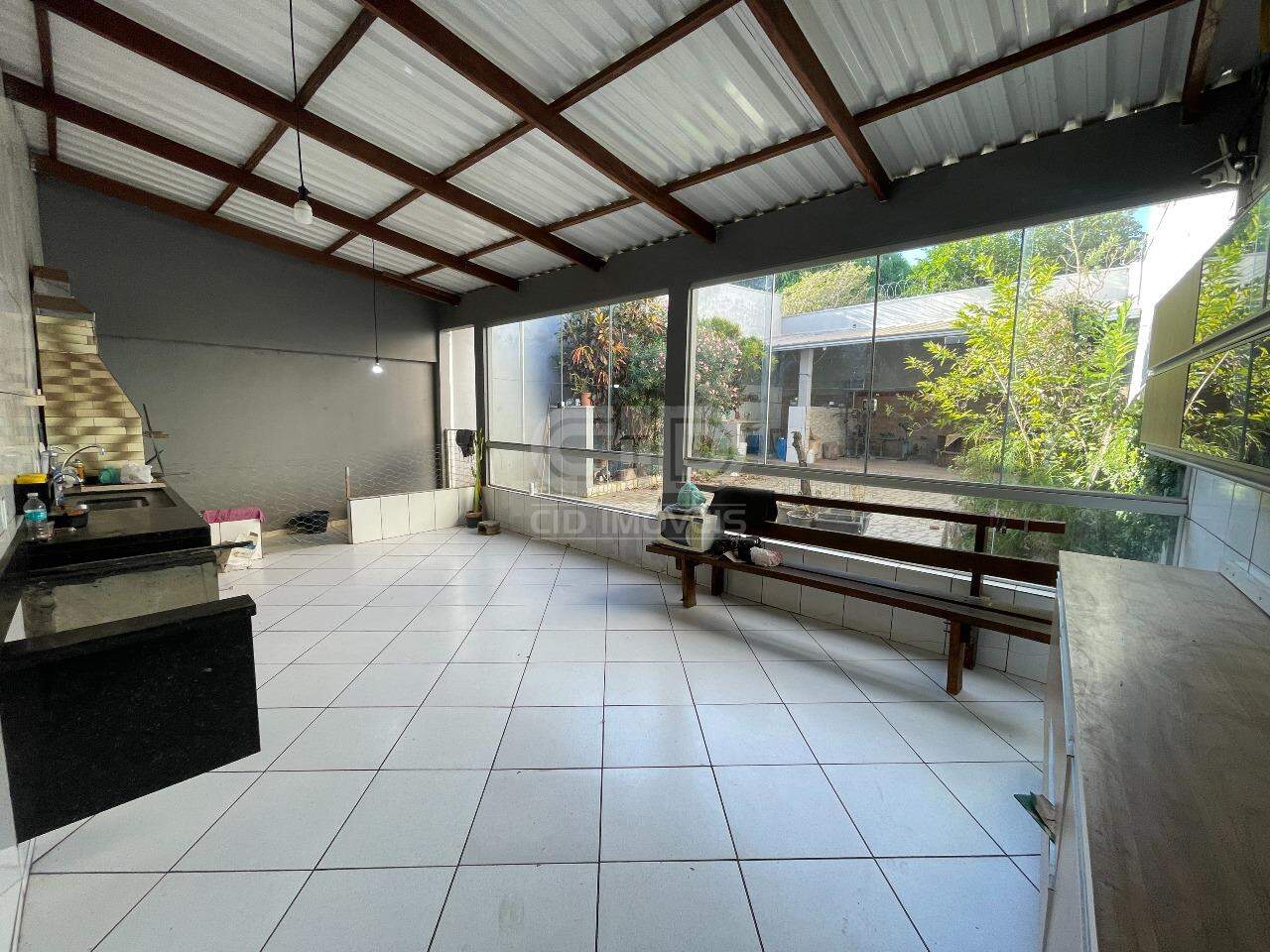 Sobrado com 4 quartos no bairro Canjica 