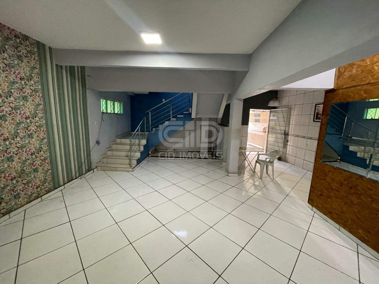 Sobrado com 4 quartos no bairro Canjica 