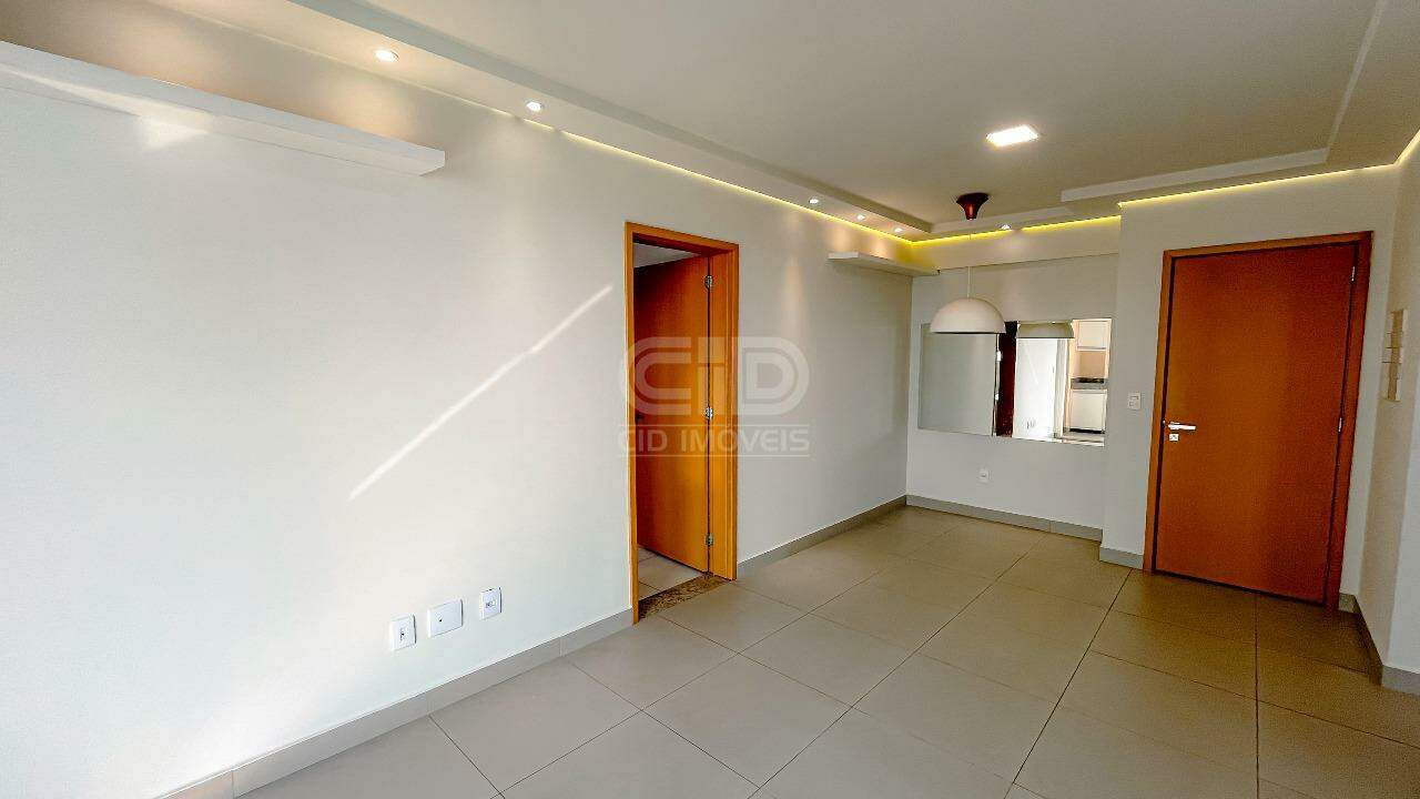 Apartamento à venda com 2 quartos, 89m² - Foto 2