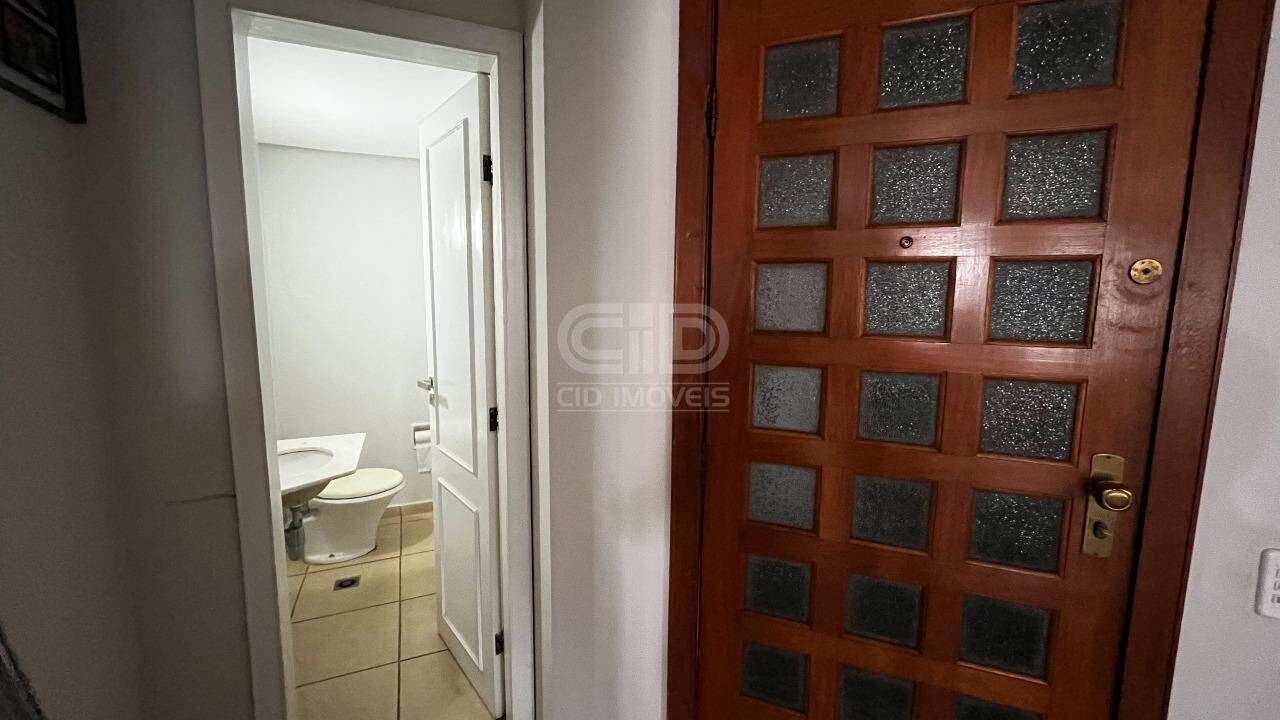 Apartamento à venda com 3 quartos, 224m² - Foto 6