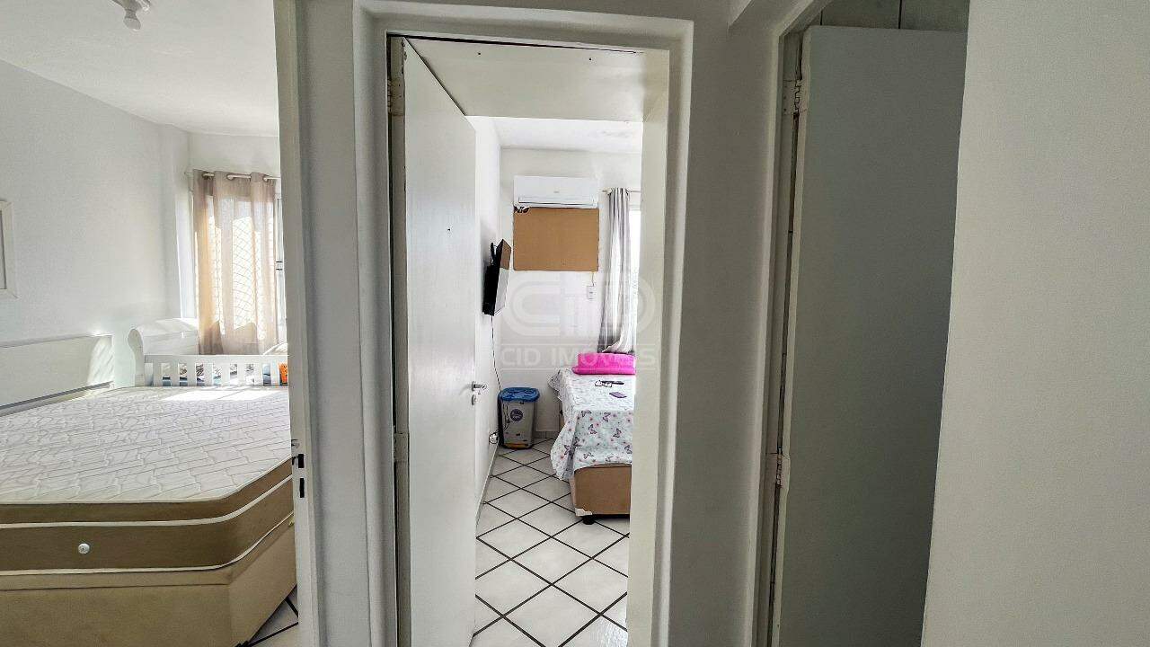 Apartamento à venda com 3 quartos, 84m² - Foto 3