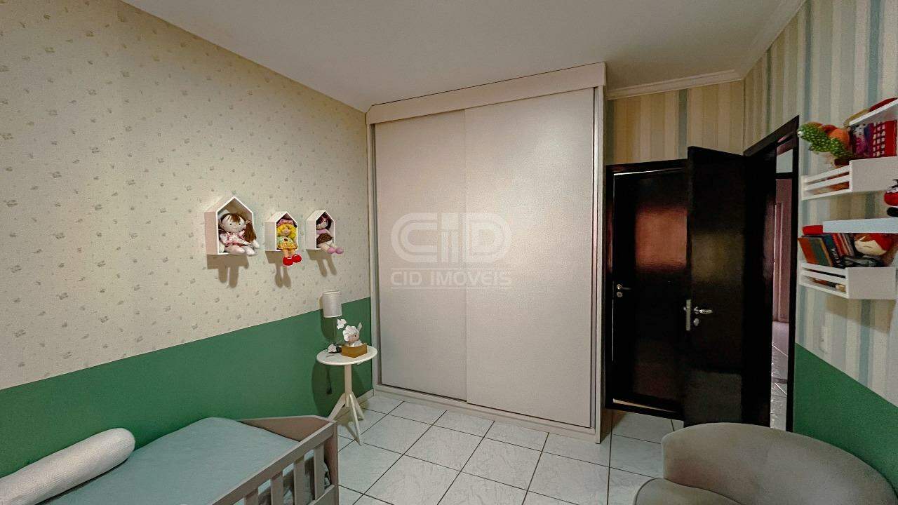 Casa de Condomínio à venda com 4 quartos, 202m² - Foto 16