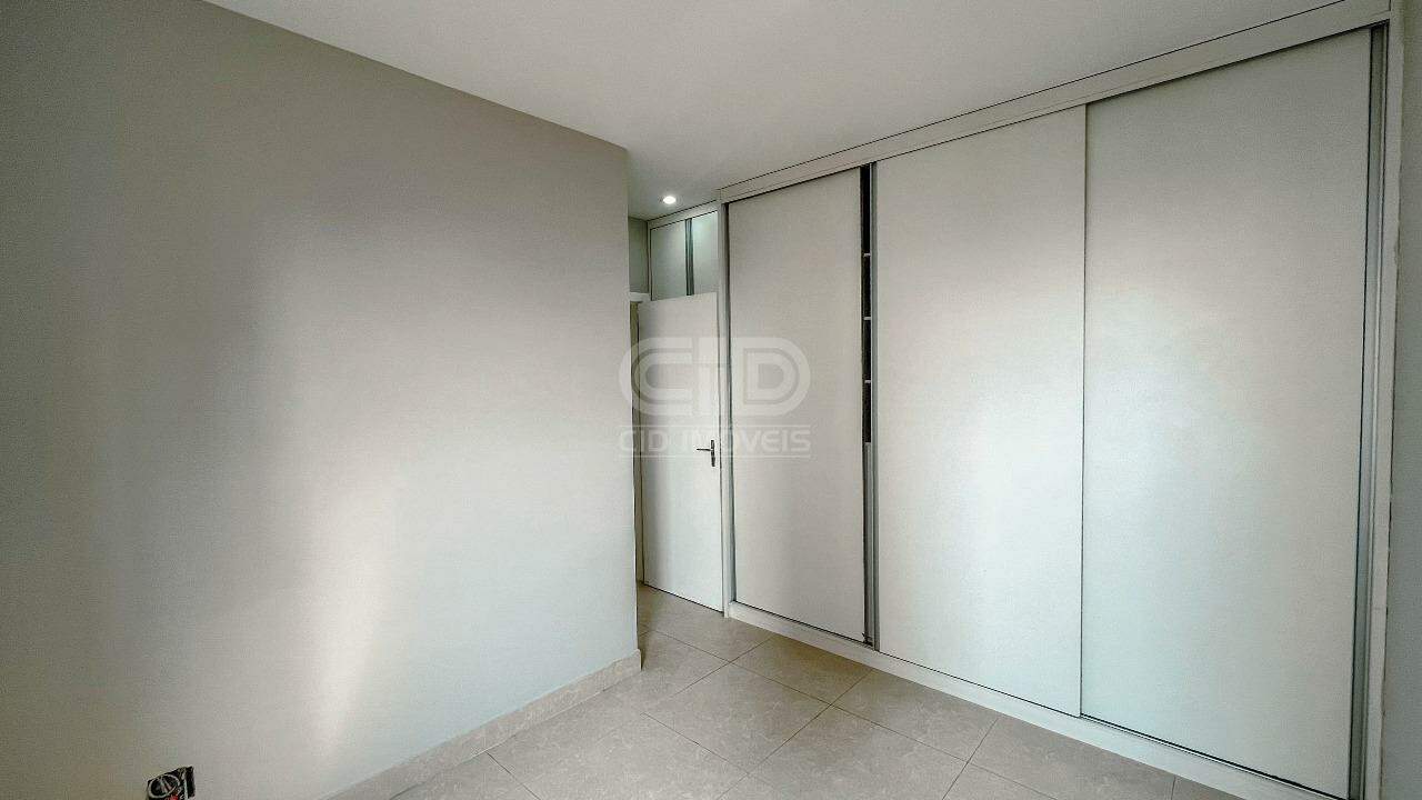 Apartamento à venda com 3 quartos, 95m² - Foto 10