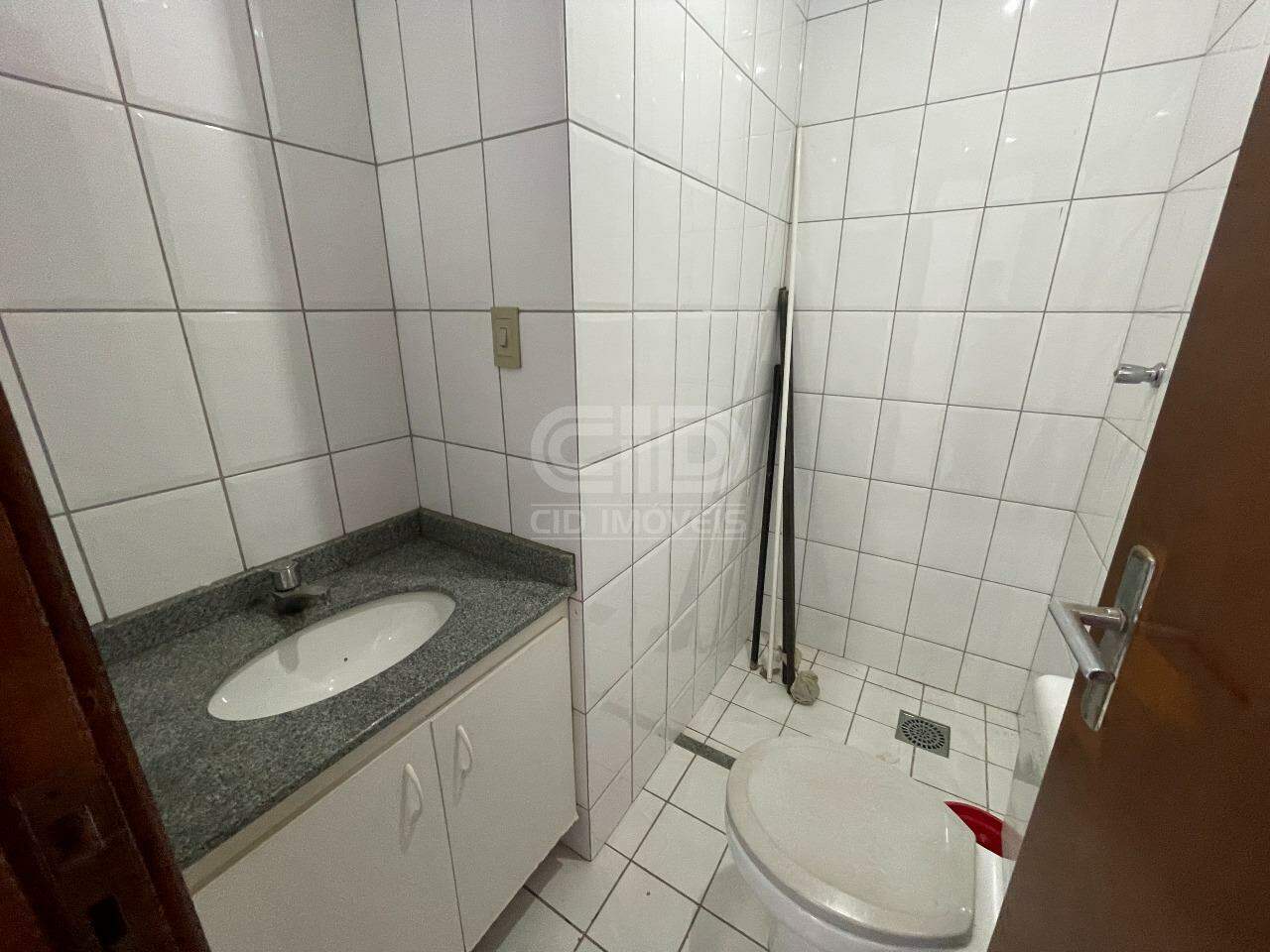 Apartamento para alugar com 3 quartos, 100m² - Foto 12