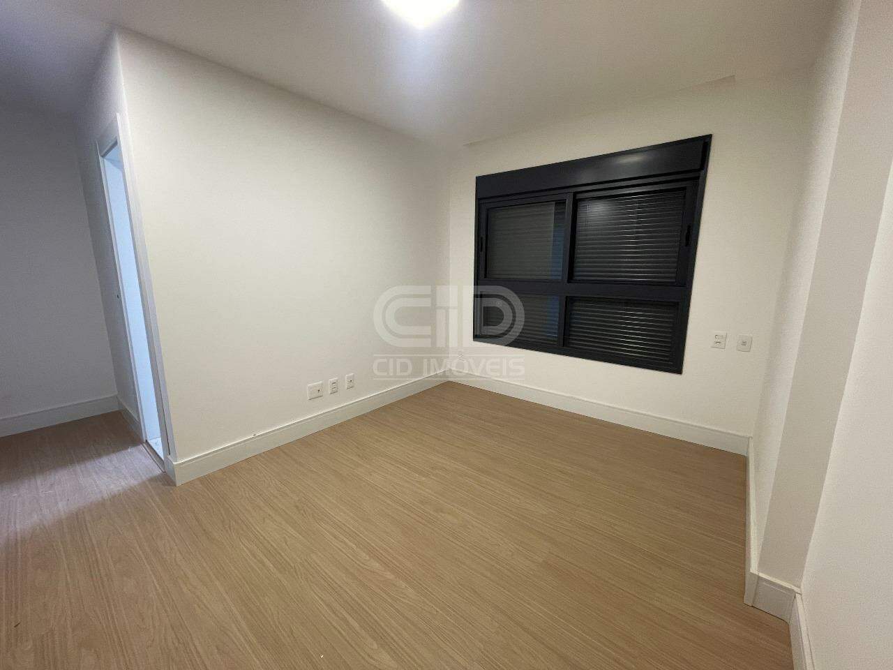 Apartamento para alugar com 3 quartos, 132m² - Foto 15