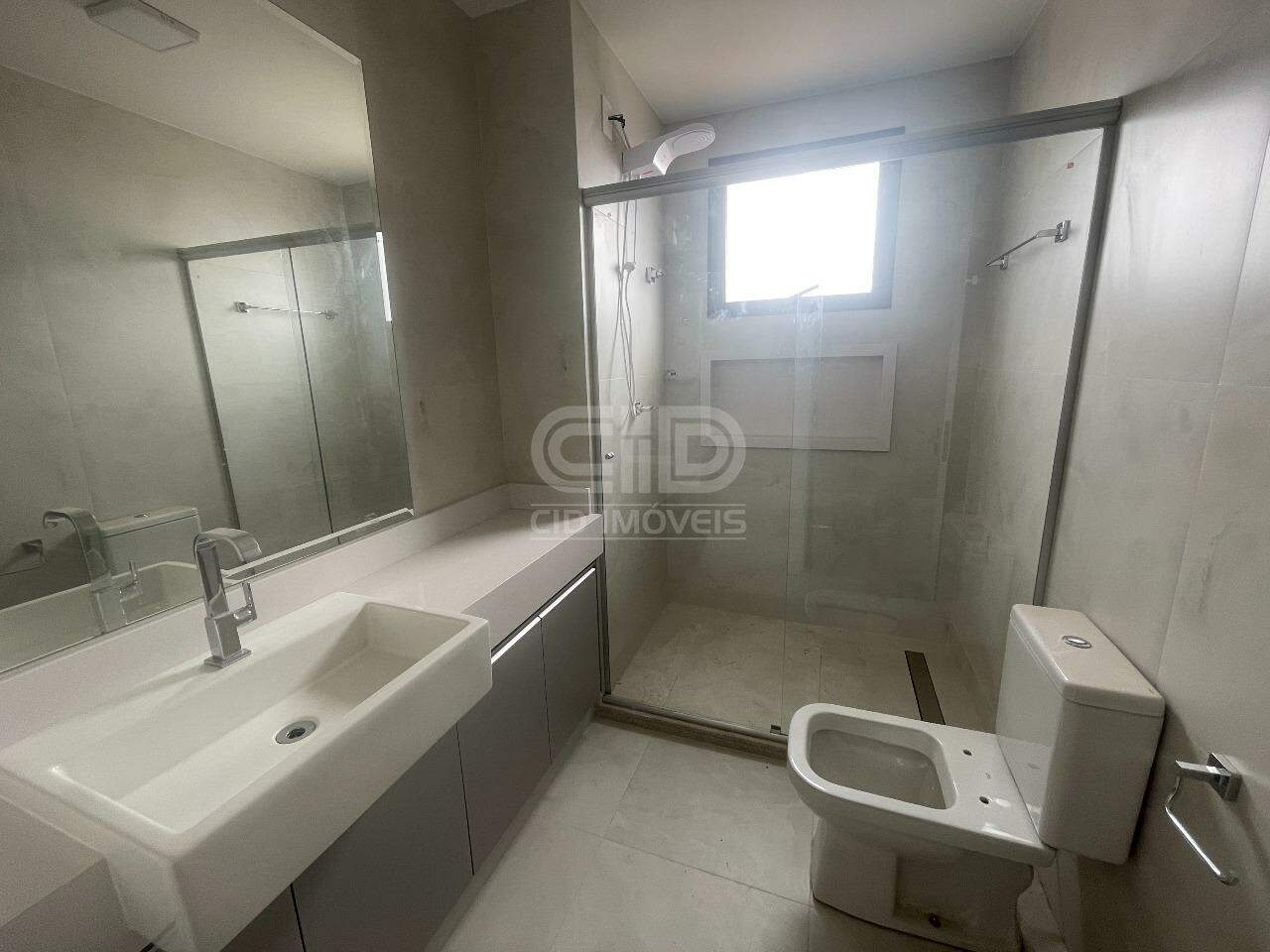 Apartamento para alugar com 3 quartos, 132m² - Foto 18