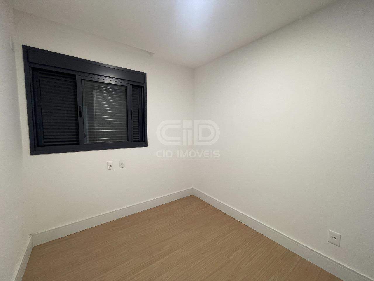 Apartamento para alugar com 3 quartos, 132m² - Foto 11