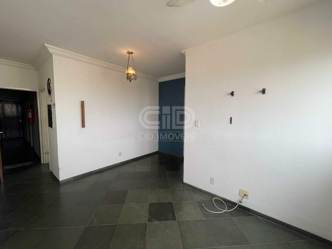 Apartamento para alugar com 2 quartos, 49m² - Foto 3