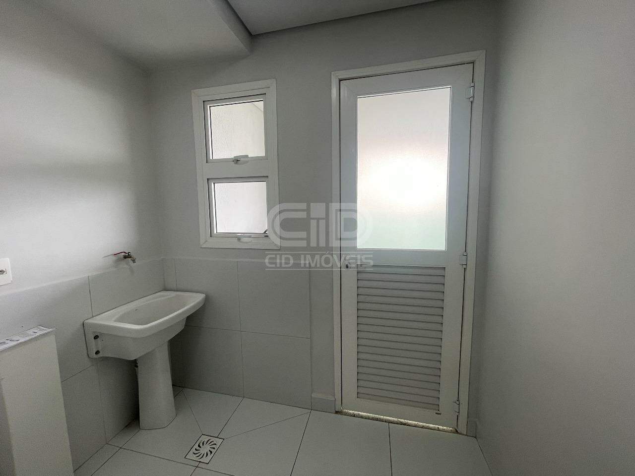 Apartamento para alugar com 3 quartos, 119m² - Foto 14