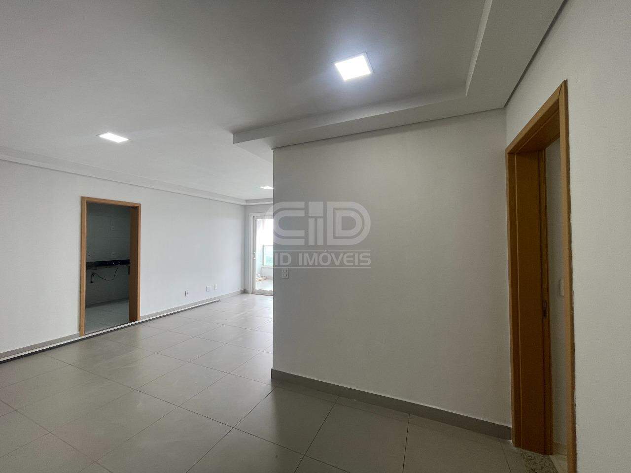 Apartamento para alugar com 3 quartos, 119m² - Foto 2