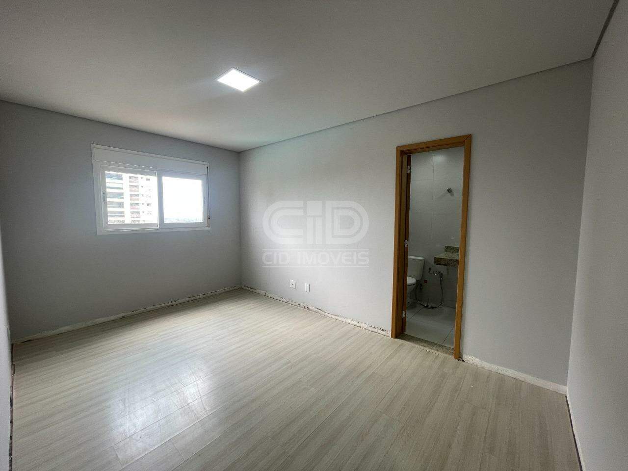 Apartamento para alugar com 3 quartos, 119m² - Foto 16