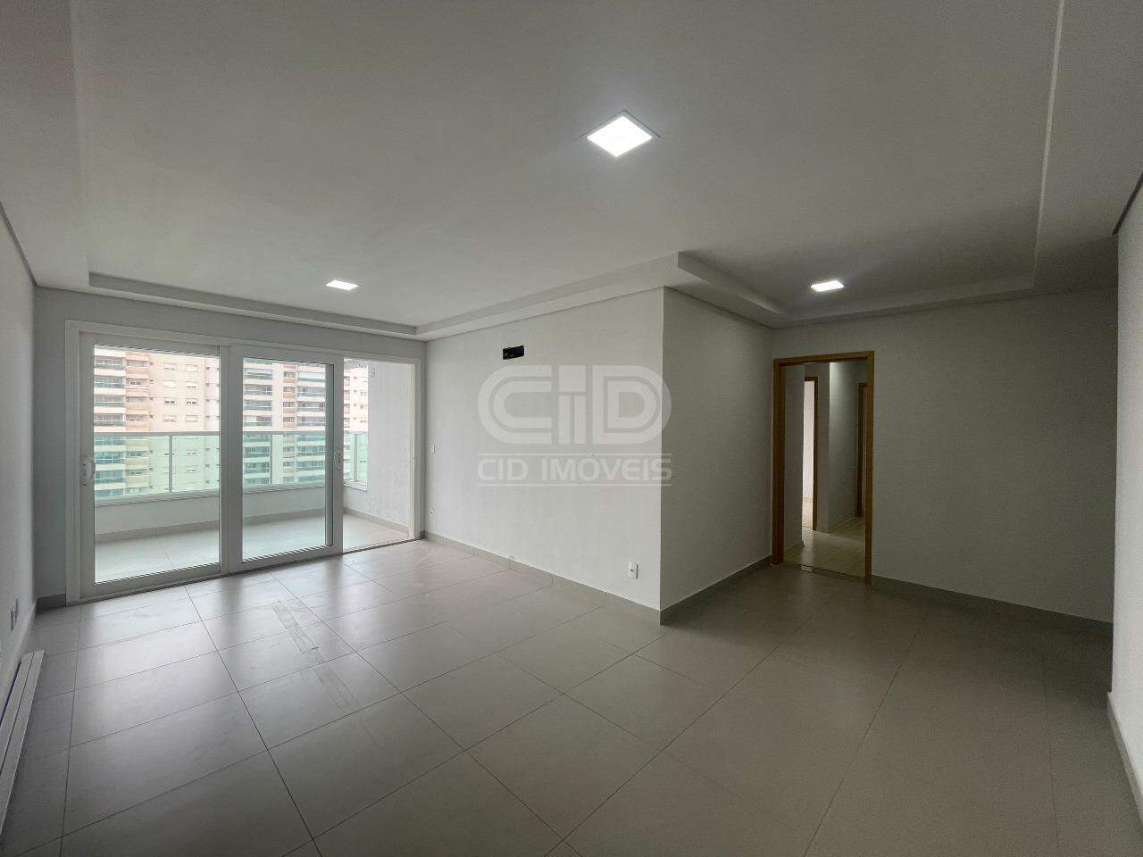 Apartamento para alugar com 3 quartos, 119m² - Foto 3